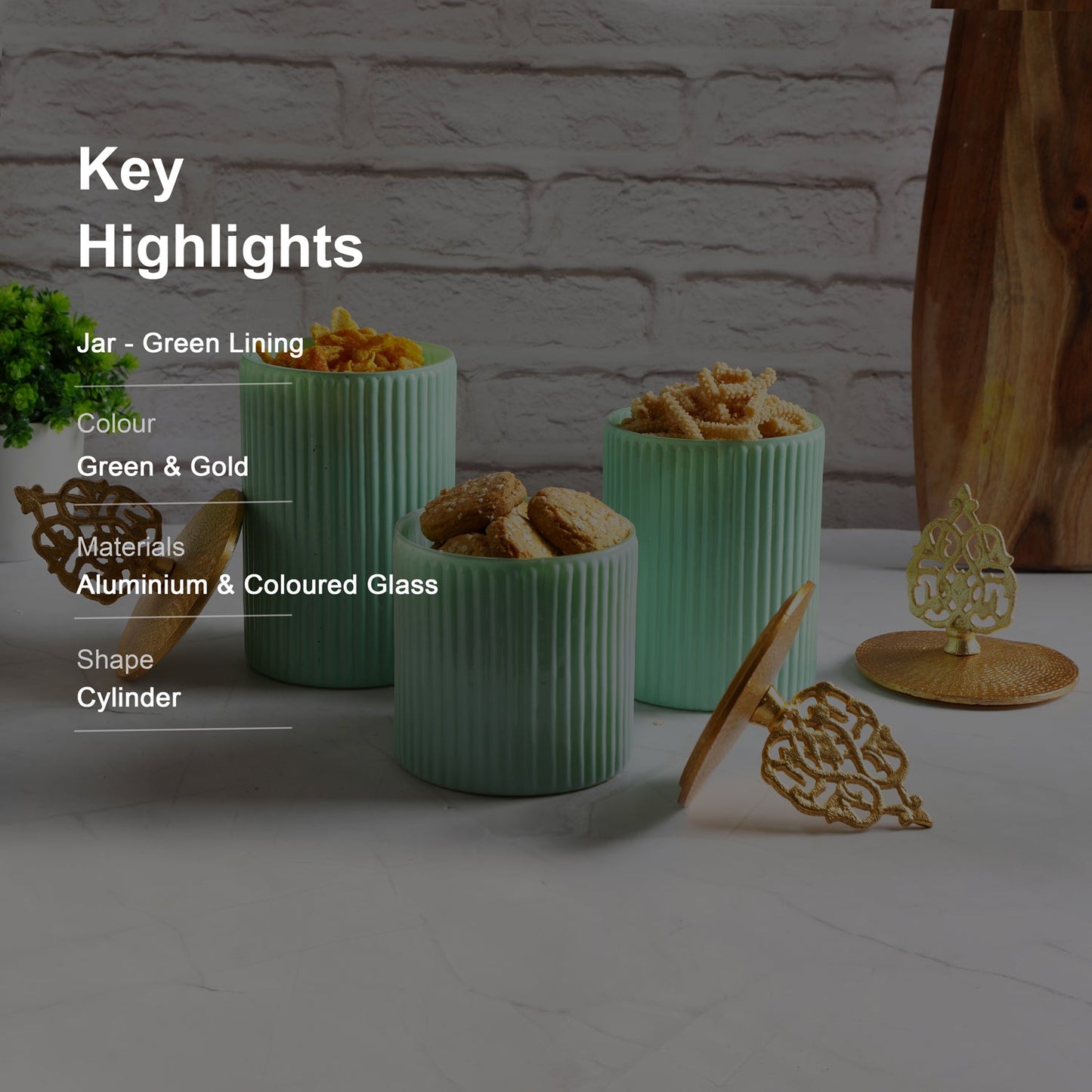 Green Lining Glass Jar With Metal Lid - Medium